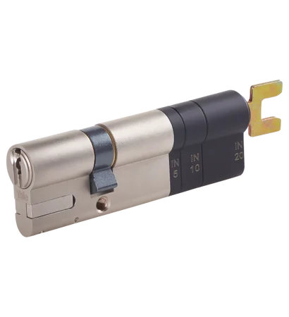 Yale Linus Adjustable Cylinder